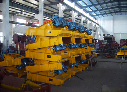 GZG系列電機振動(dòng)給料機 （吊式）.jpg